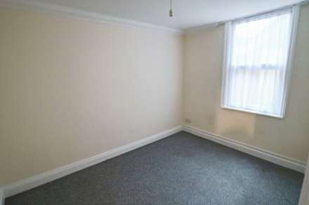 Moorland Road**Two Bedrooms**Ground Floor**Parking**Courtyard Garden**, Image 8