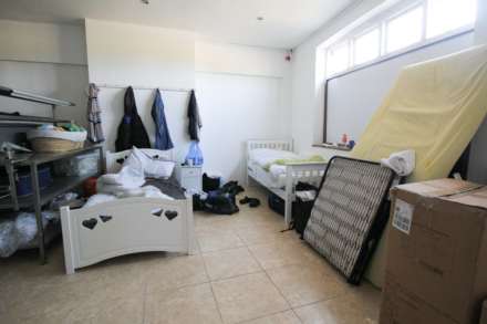 Palmers Elm, Weston-super-Mare, Image 14