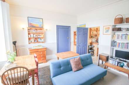 Montpelier**Charming Hall Floor Flat**Share of Freehold**Ideal Buy-to-Let/First time Buy**, Image 4