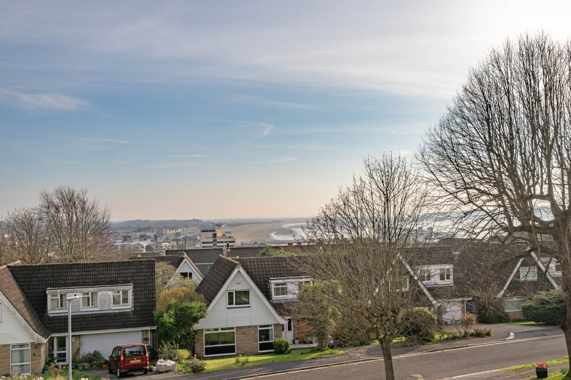 St Matthews Close, Highly Sought After Hillside Location - Freehold Residence, Image 26
