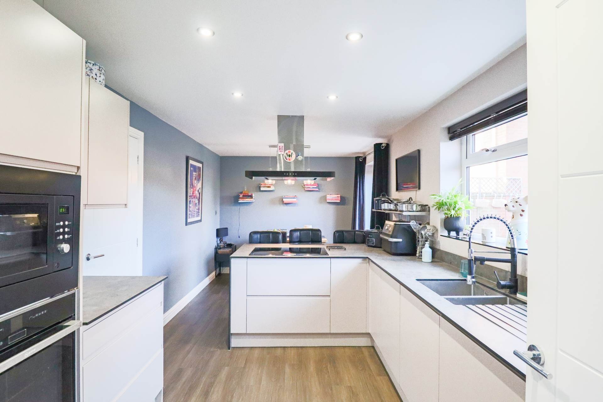 Longridge Way, Weston-super-Mare, Image 4