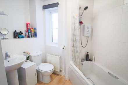 Kensington, Stormont Court - Superb First Time Buy, Image 11