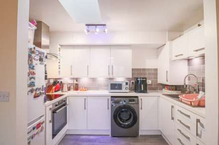 Kensington, Stormont Court - Superb First Time Buy, Image 7