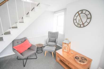 Weston Outskirts**Very Well Presented**Close to Hospital**Two Double Bedrooms**, Image 5