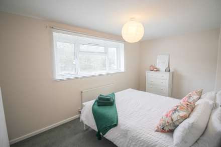 Weston Outskirts**Very Well Presented**Close to Hospital**Two Double Bedrooms**, Image 9