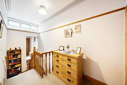 Weston super Mare**Substantial Period Property**4 Bedrooms**Two Garages**Close to Train Station**, Image 10