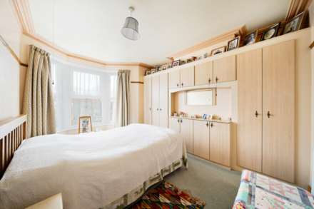 Weston super Mare**Substantial Period Property**4 Bedrooms**Two Garages**Close to Train Station**, Image 11