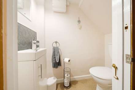 Weston super Mare**Substantial Period Property**4 Bedrooms**Two Garages**Close to Train Station**, Image 14