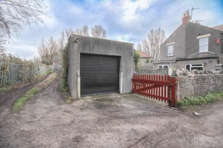 Weston super Mare**Substantial Period Property**4 Bedrooms**Two Garages**Close to Train Station**, Image 17