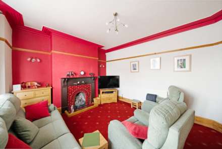 Weston super Mare**Substantial Period Property**4 Bedrooms**Two Garages**Close to Train Station**, Image 3