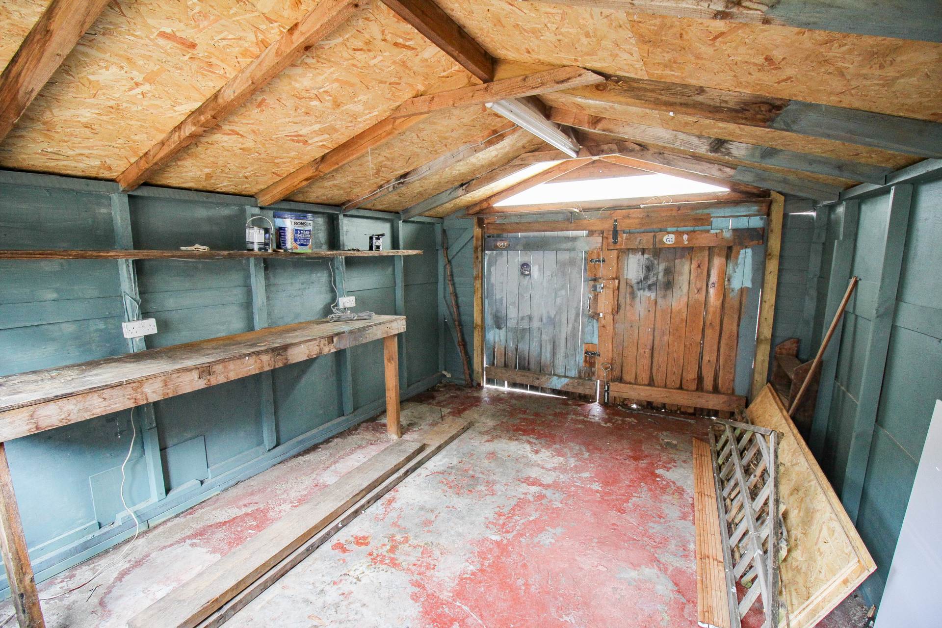 Charming Cottage**Two Bedrooms**Two Reception Rooms & Conseravtory**Sunny Garden**, Image 22