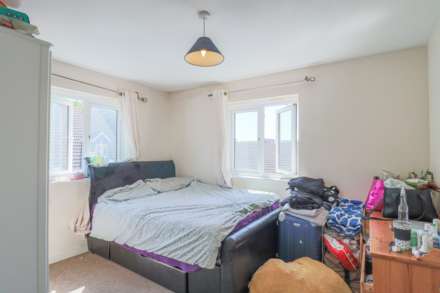 Macfarlane Chase, Weston-super-Mare, Image 4