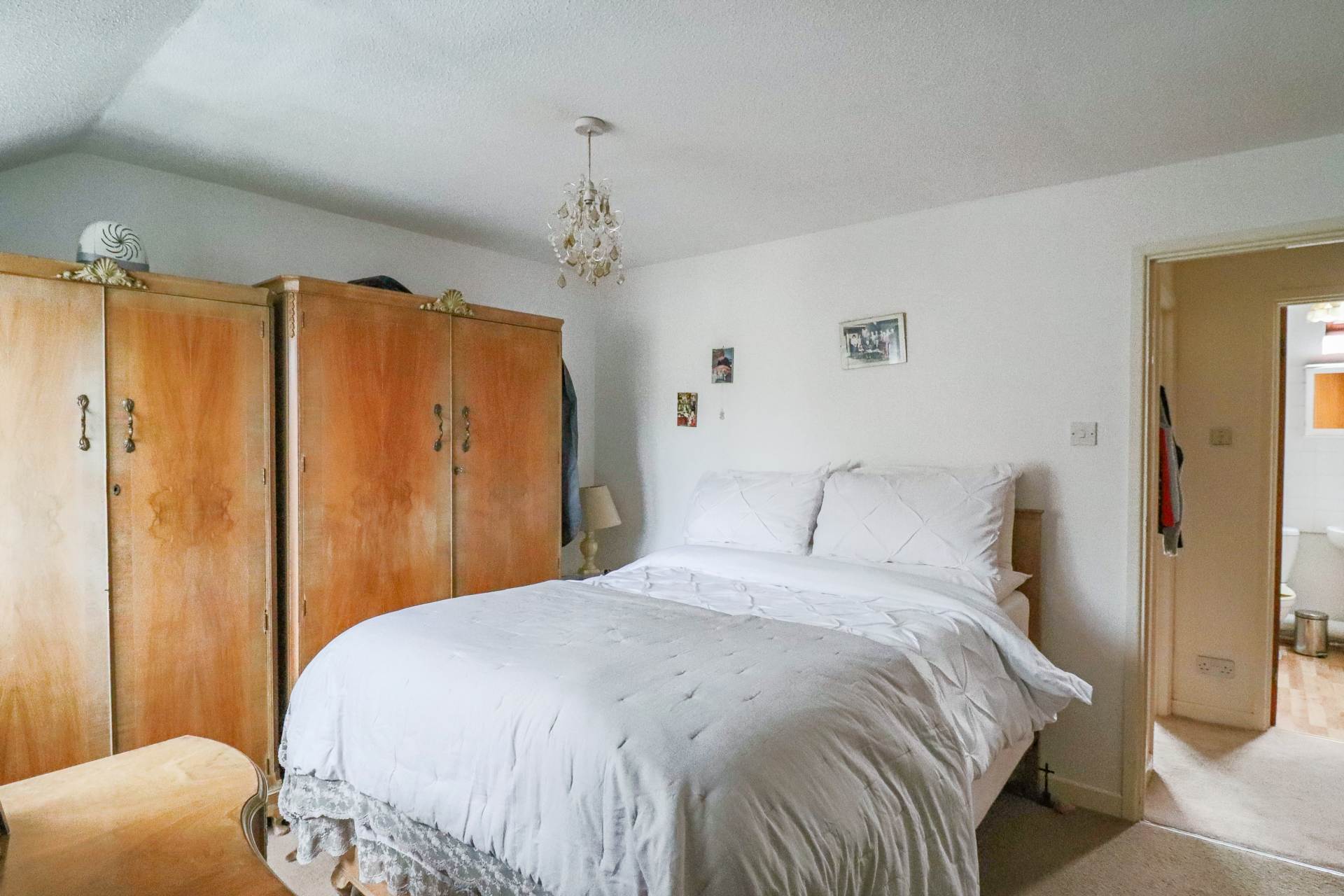 Old Station Close, Cheddar, Image 10