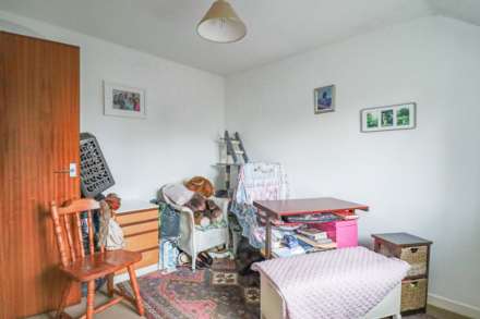 Old Station Close, Cheddar, Image 12