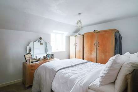 Old Station Close, Cheddar, Image 9