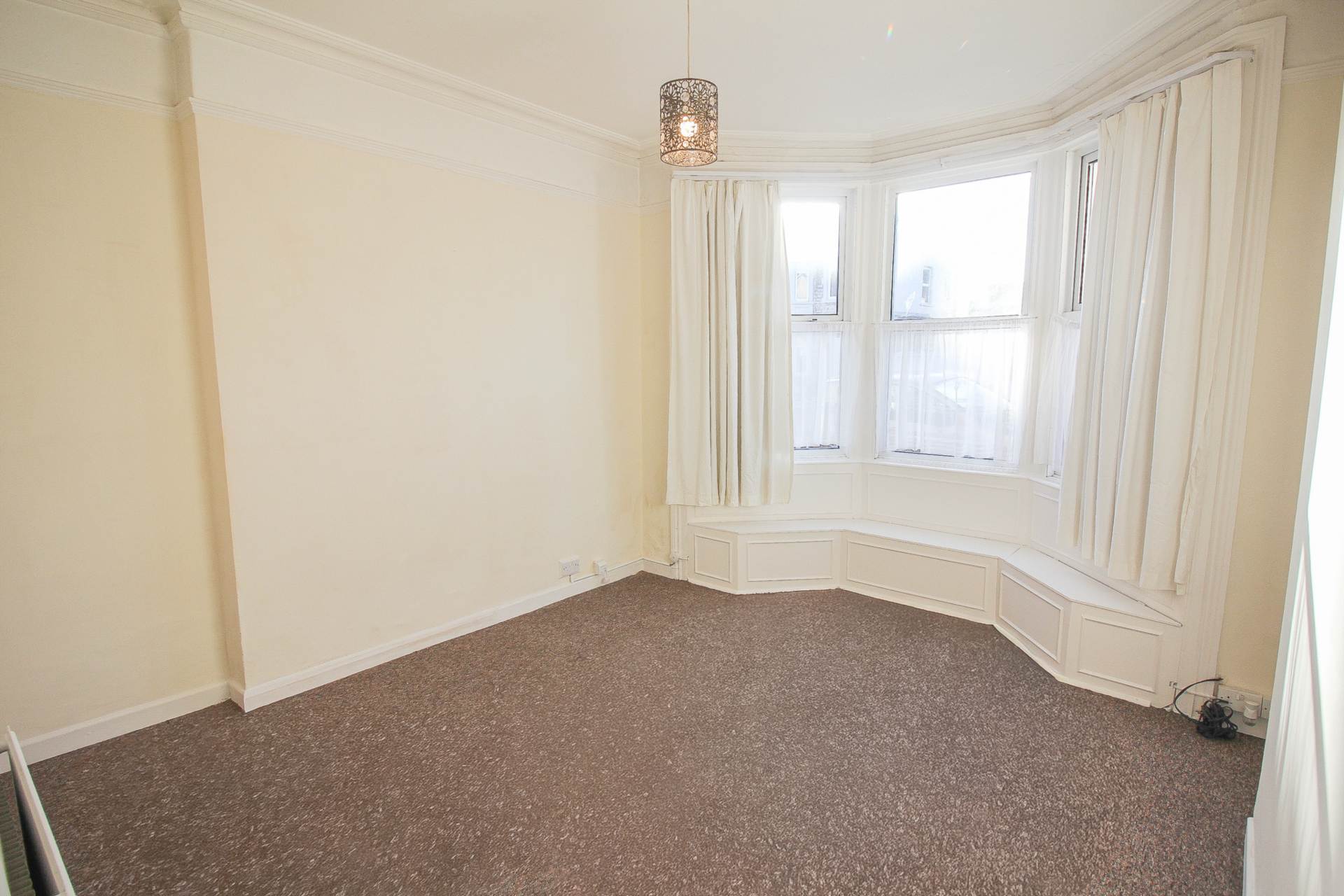 Central Location**Ideal Buy-to-Let**Updating Required**Two Bedrooms**, Image 2