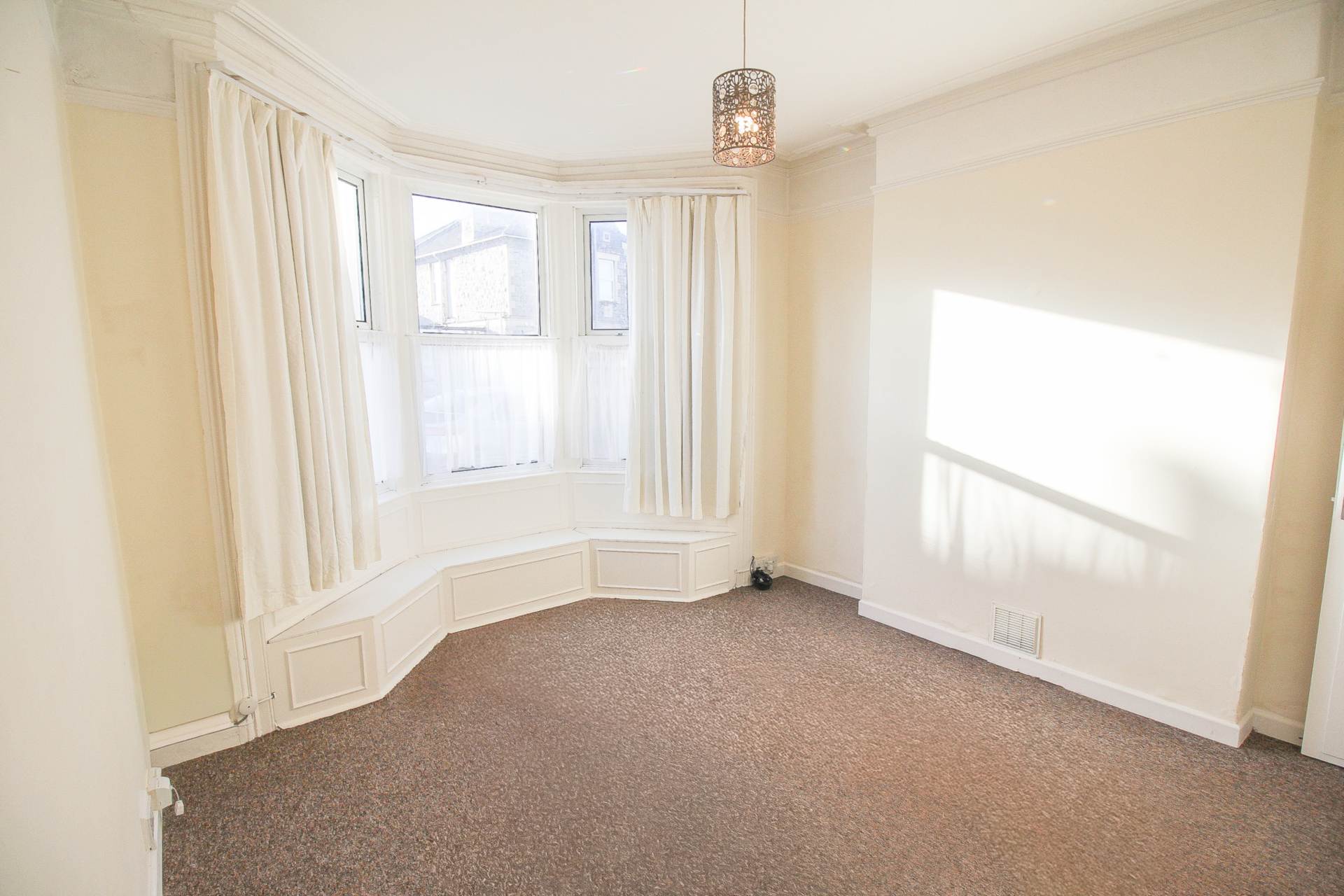 Central Location**Ideal Buy-to-Let**Updating Required**Two Bedrooms**, Image 3