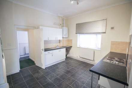 Central Location**Ideal Buy-to-Let**Updating Required**Two Bedrooms**, Image 4