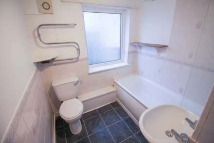Central Location**Ideal Buy-to-Let**Updating Required**Two Bedrooms**, Image 6