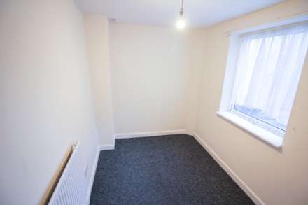 Central Location**Ideal Buy-to-Let**Updating Required**Two Bedrooms**, Image 8