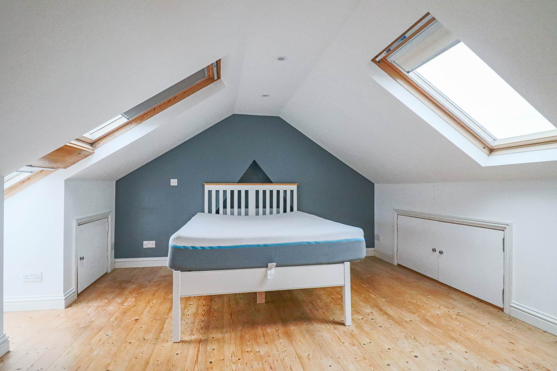 Dumfries Place, South Ward, Image 13