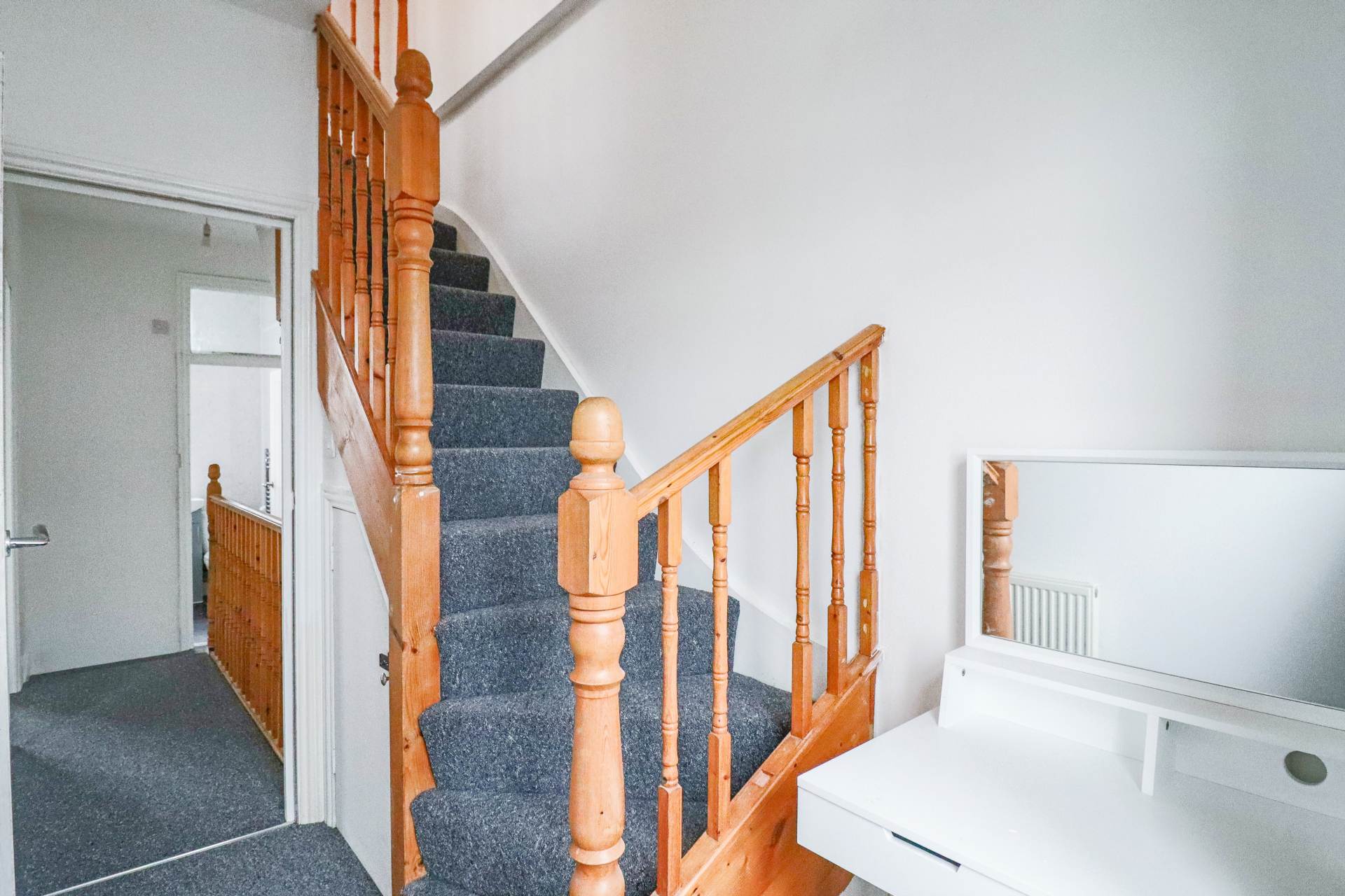 Dumfries Place, South Ward, Image 15