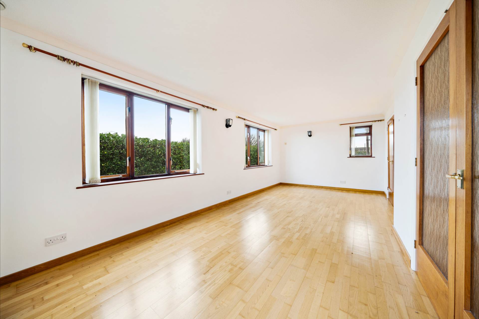 Church Road**Large Private Plot**2 Minutes to Beach**Huge Potential**Detached Bungalow**, Image 6