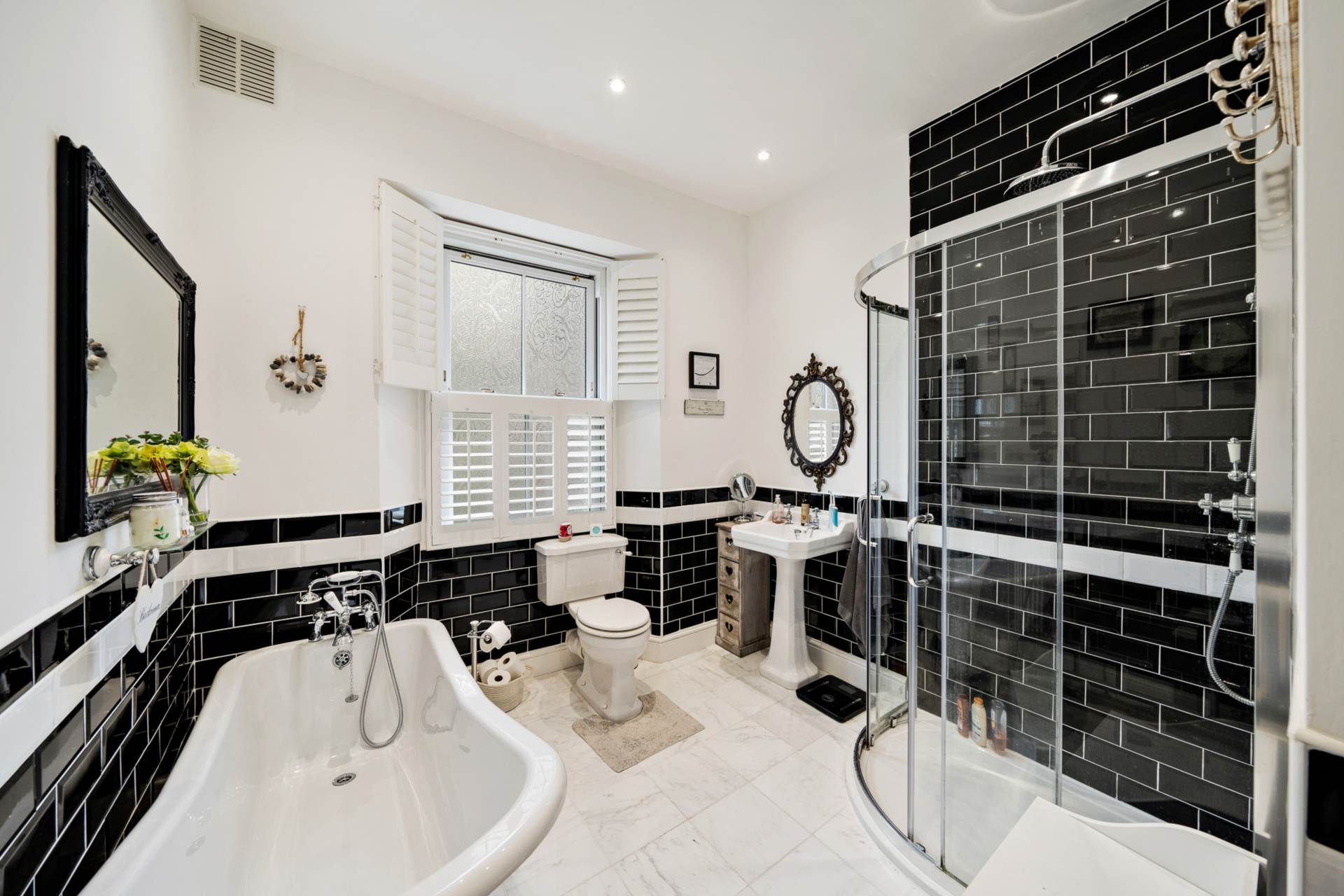 Southside, Hillside - Stunningly Renovated Period Property, Image 10