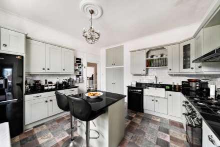 Southside, Hillside - Stunningly Renovated Period Property, Image 16