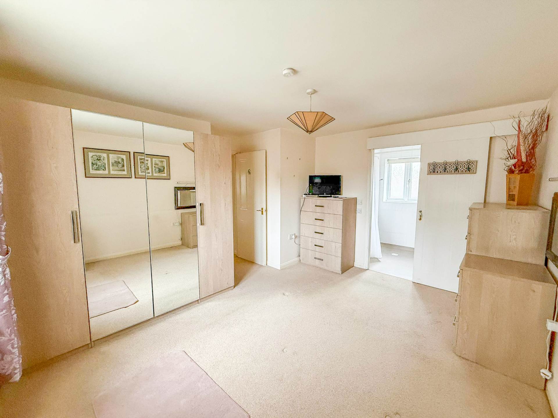 Locking Castle**Offers Invited**Three Double Bedrooms**Garden Room with Log Burner**Conservatory**, Image 11