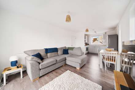 Jackson Way, Locking Parklands, Image 2