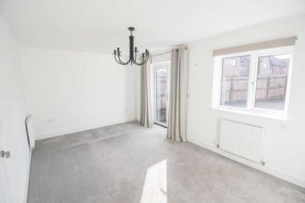 Fox Avenue**Good Size South Facing Garden**Solar Panels**Vacant**, Image 4