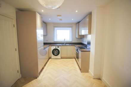 Fox Avenue**Good Size South Facing Garden**Solar Panels**Vacant**, Image 5