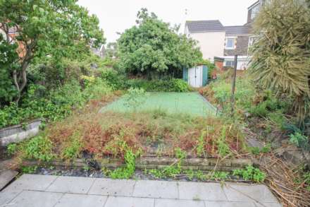 Whitecross Road**Two 2 Bed Flats**Great Investment Opportunity**Private Sunny Gardens**Super Location**, Image 22