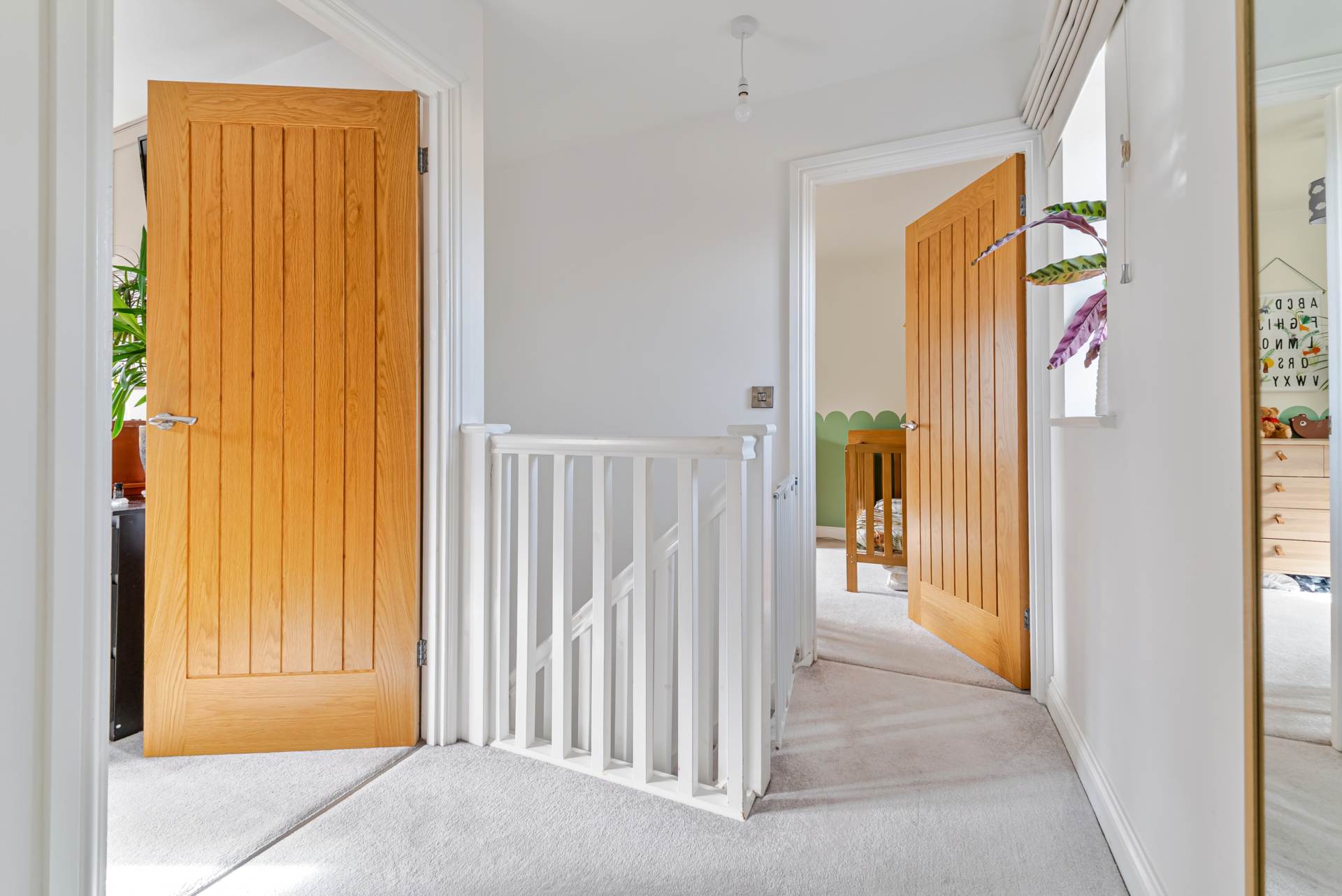 Newland Road**Stunningly Presented Throughout**, Image 10