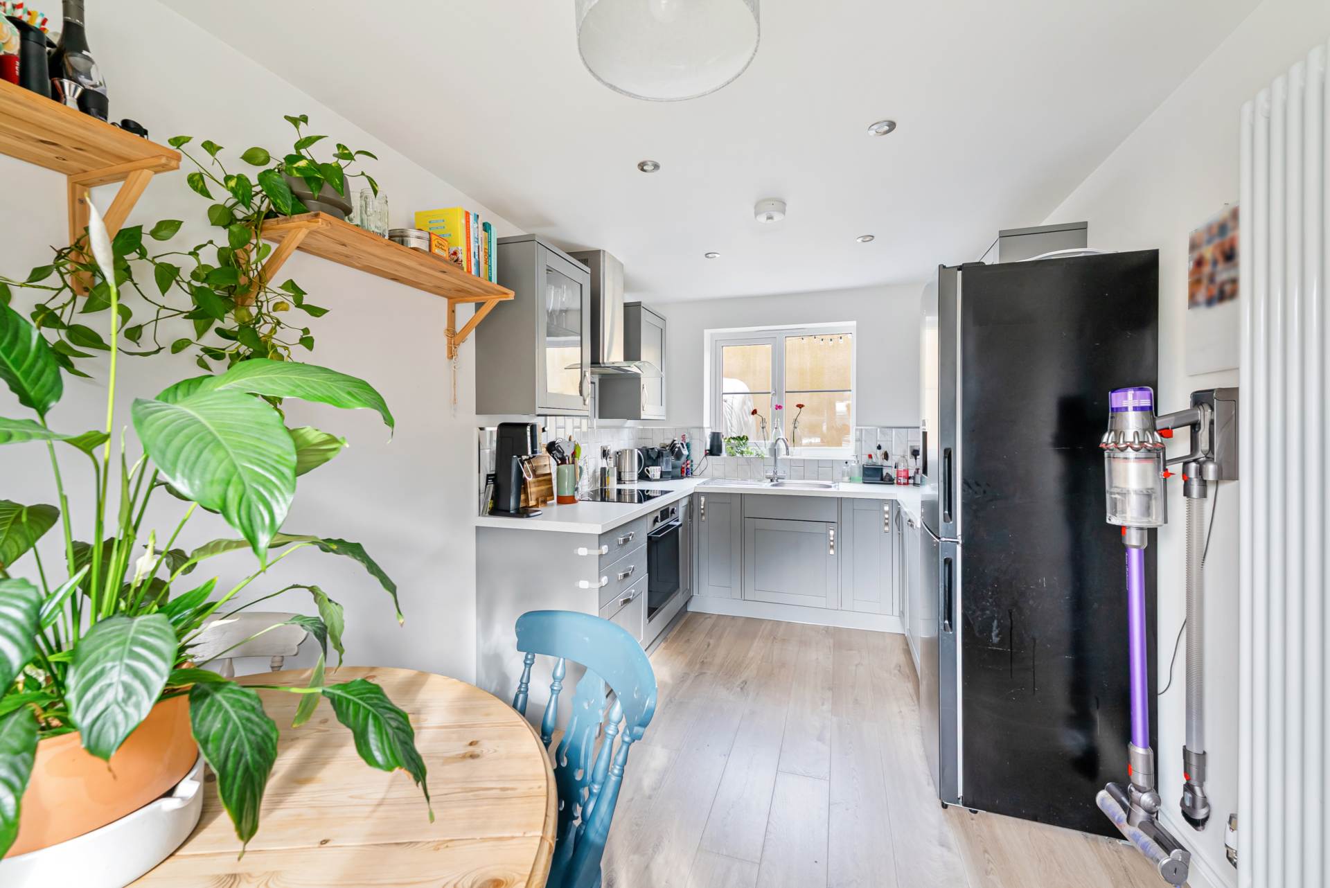 Newland Road**Stunningly Presented Throughout**, Image 8