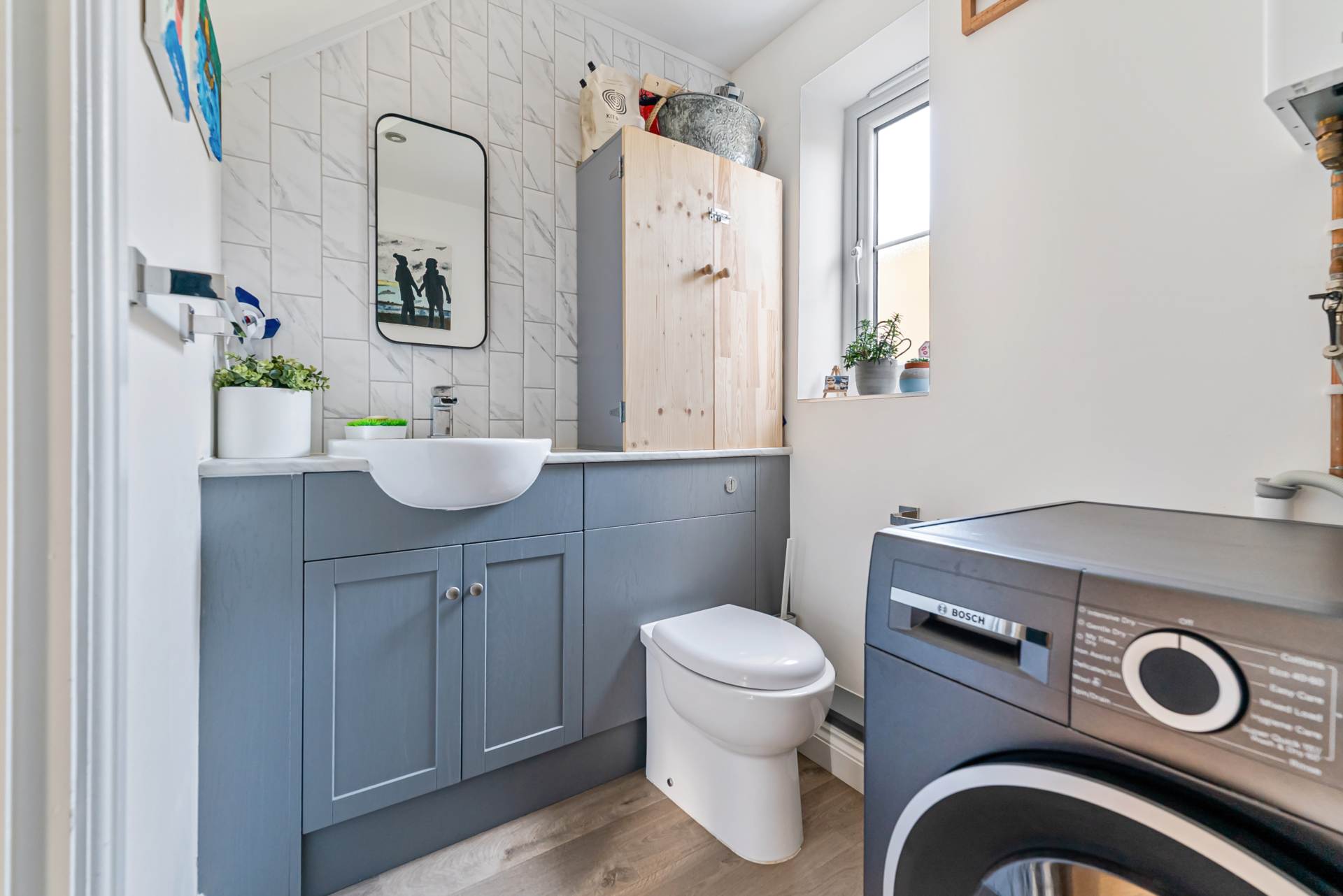 Newland Road**Stunningly Presented Throughout**, Image 9