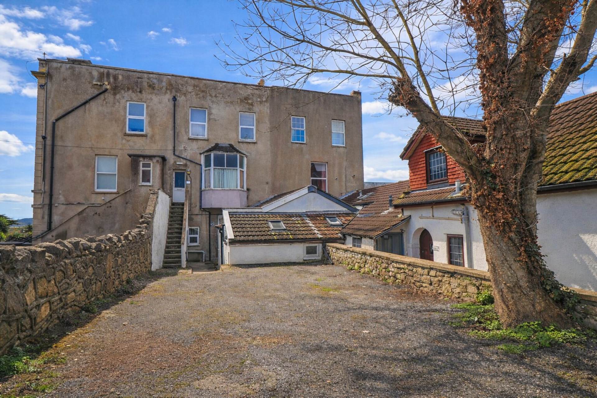 Bristol Road Lower, Hillside, Image 10