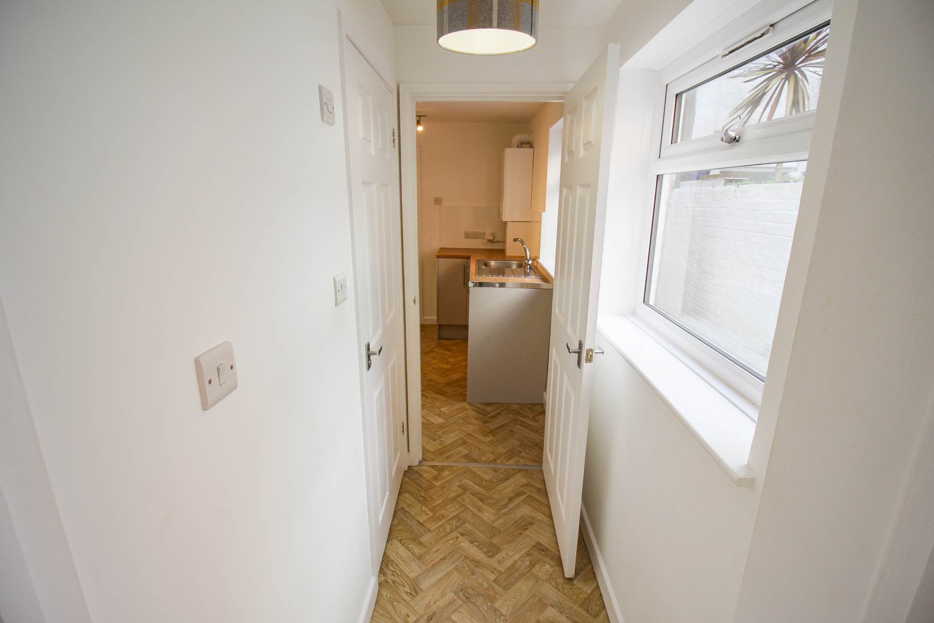 Central Location**Two Bedrooms**Excellent Condition Throughout**Parking & Small Courtyard**, Image 11