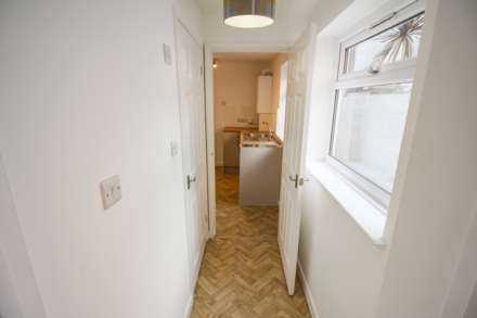 Central Location**Two Bedrooms**Excellent Condition Throughout**Parking & Small Courtyard**, Image 11