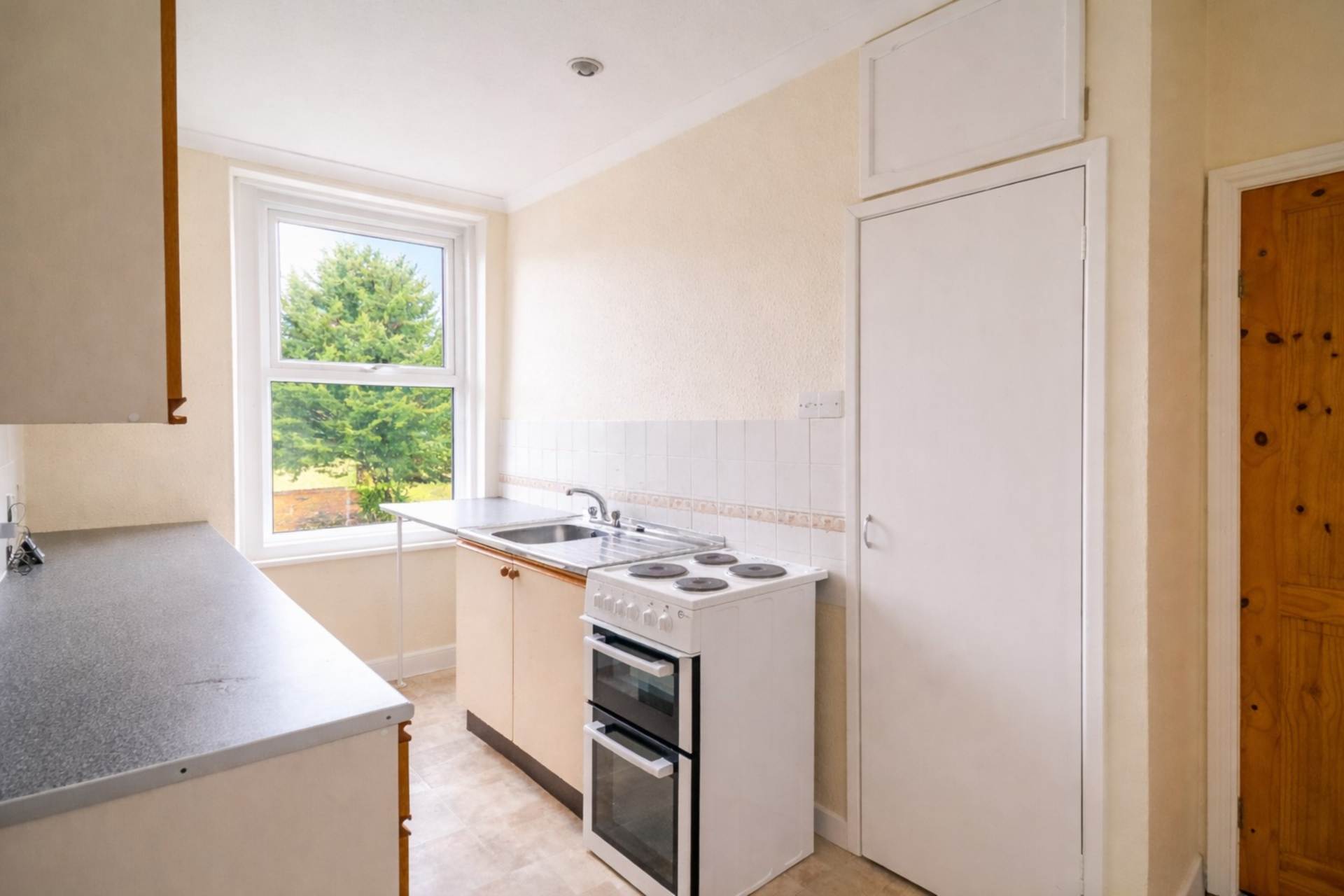 Milton Road, Milton, Image 5