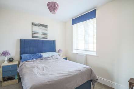 Proctor Drive, Haywood Village - Freehold Home - Solar Panels, Image 10