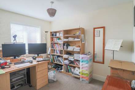 Proctor Drive, Haywood Village - Freehold Home - Solar Panels, Image 14