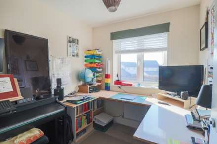 Proctor Drive, Haywood Village - Freehold Home - Solar Panels, Image 15