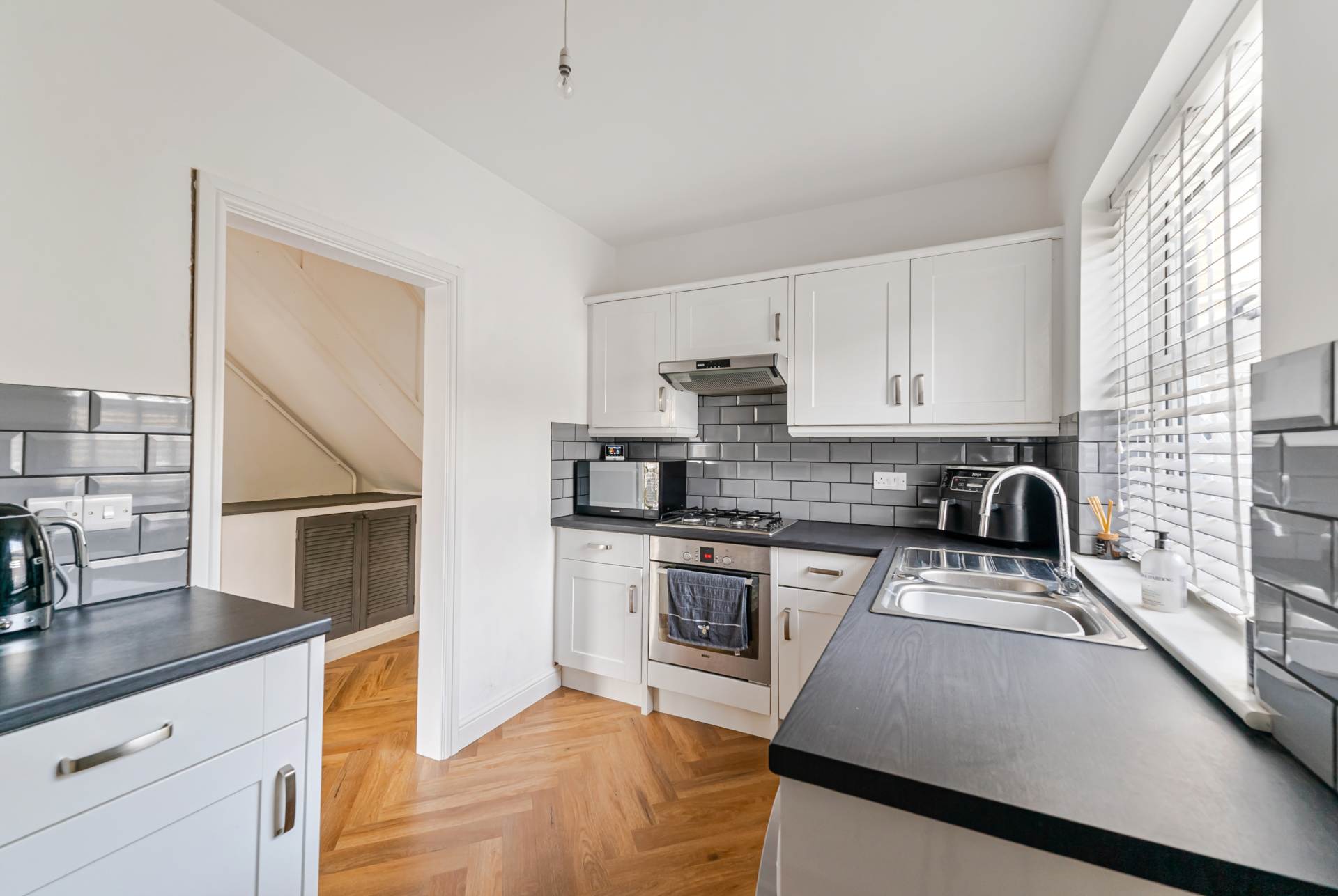 The Weind, Worle Hillside, Image 14