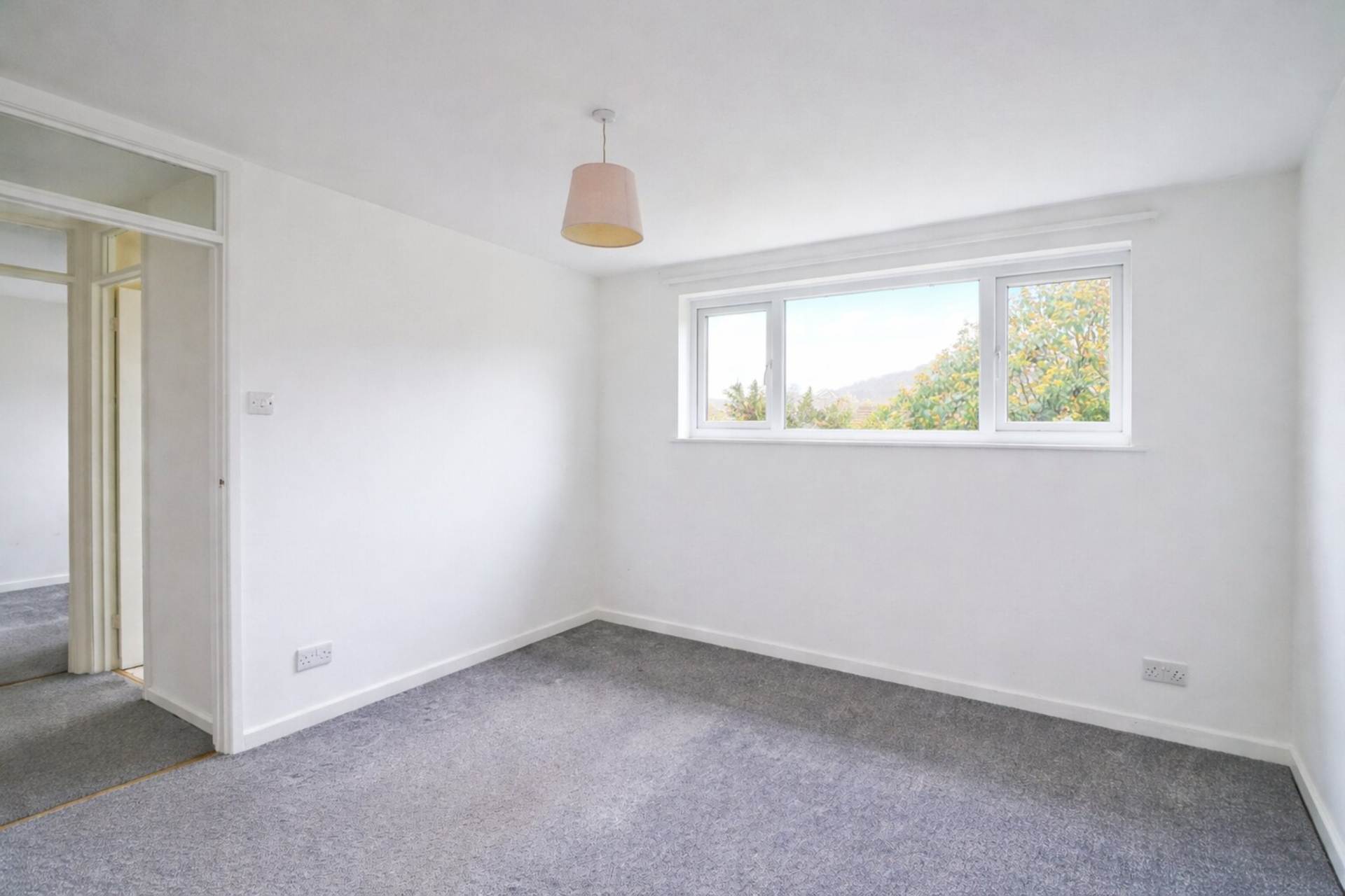 Snowdon Vale, Hillside, Image 10