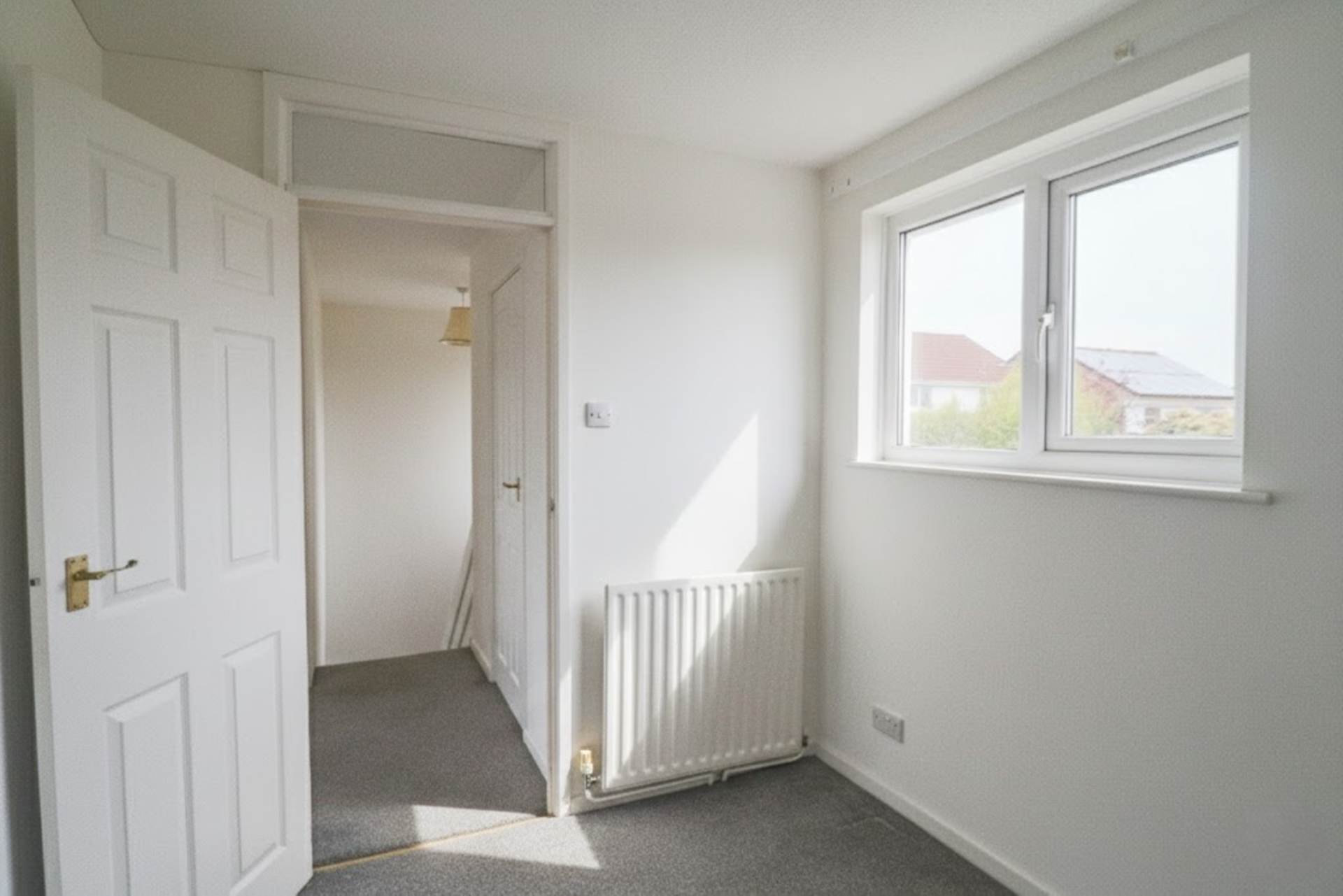 Snowdon Vale, Hillside, Image 13