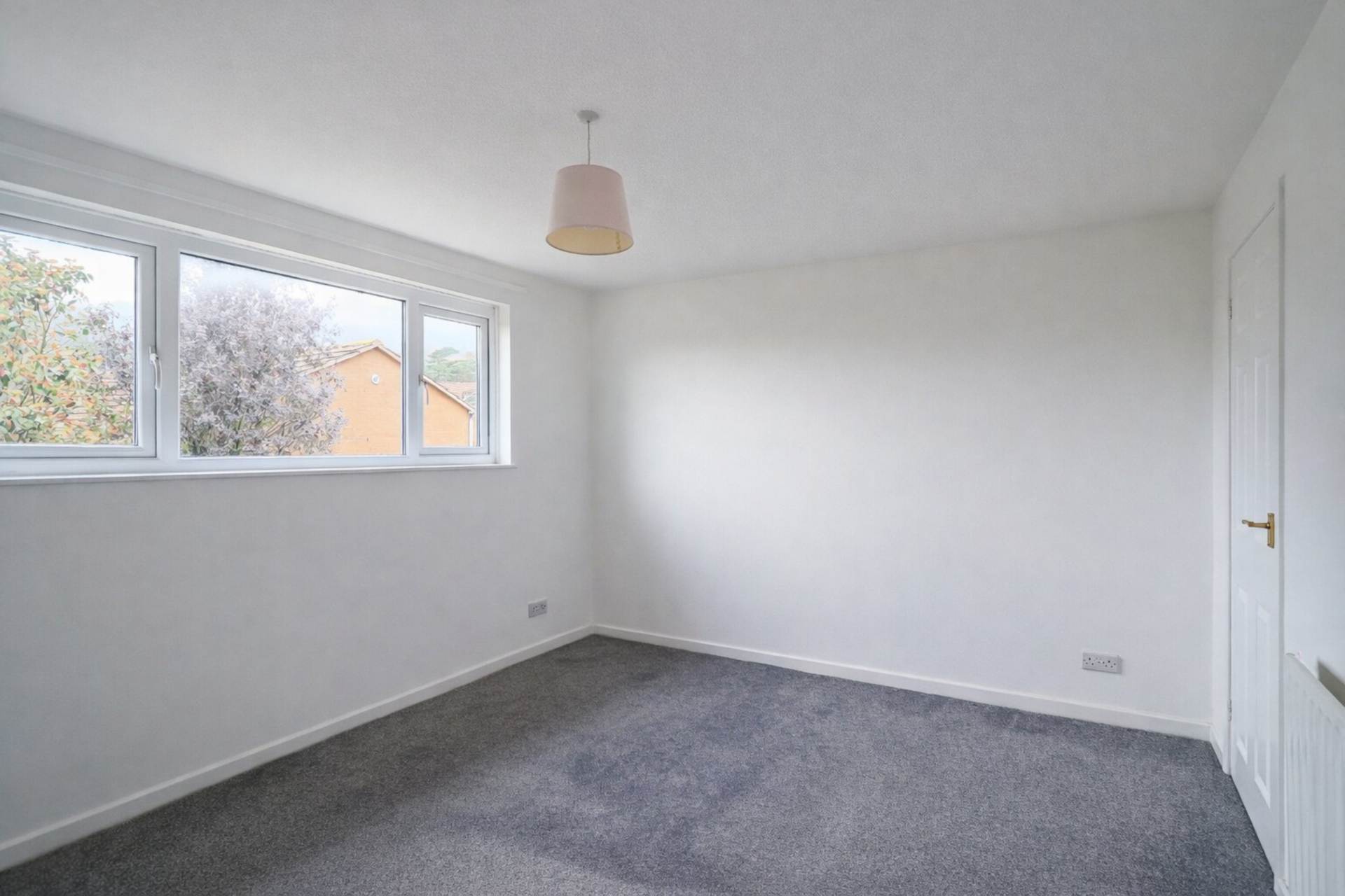 Snowdon Vale, Hillside, Image 9