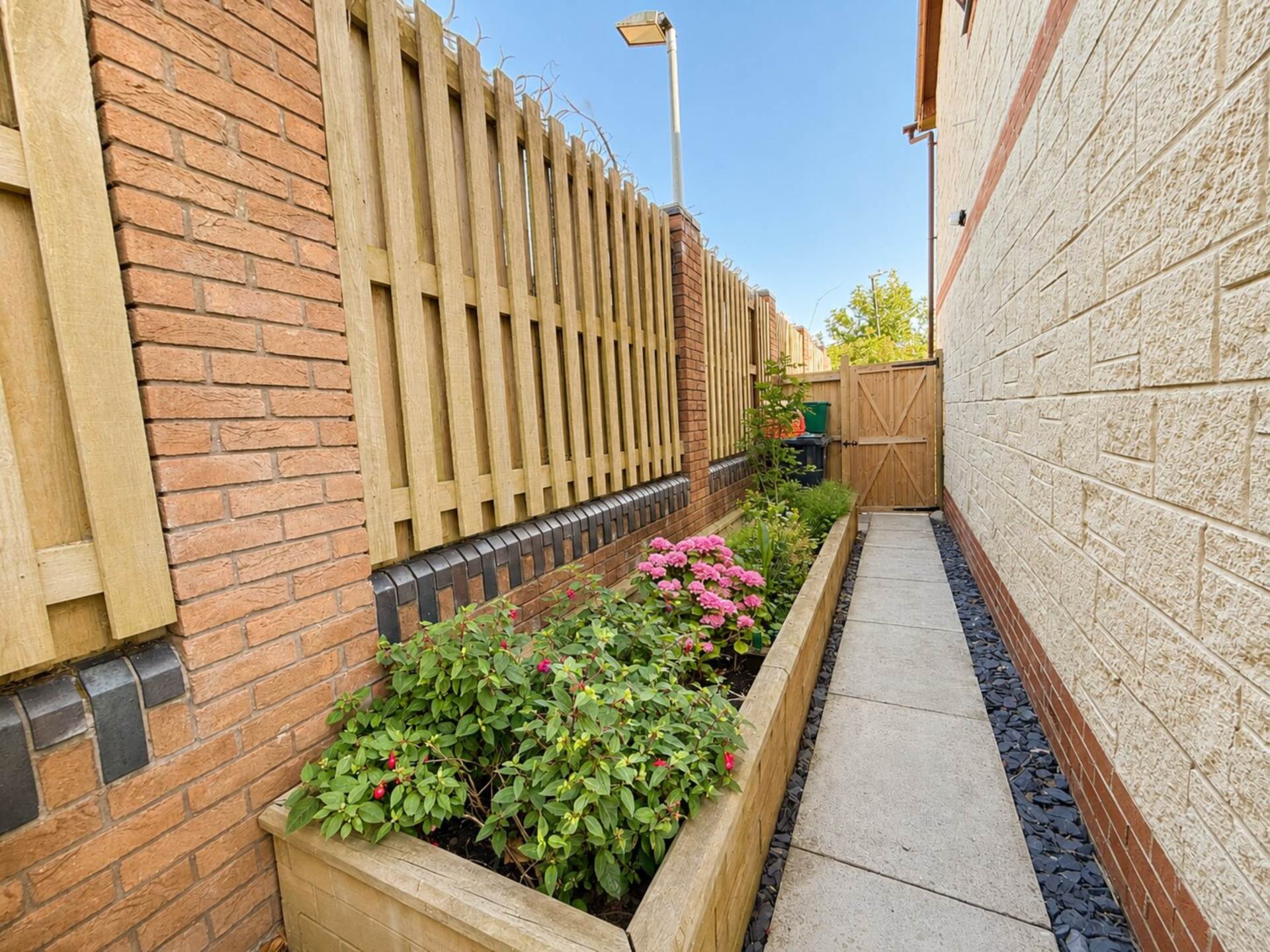 Appletree Court, Worle, Image 11