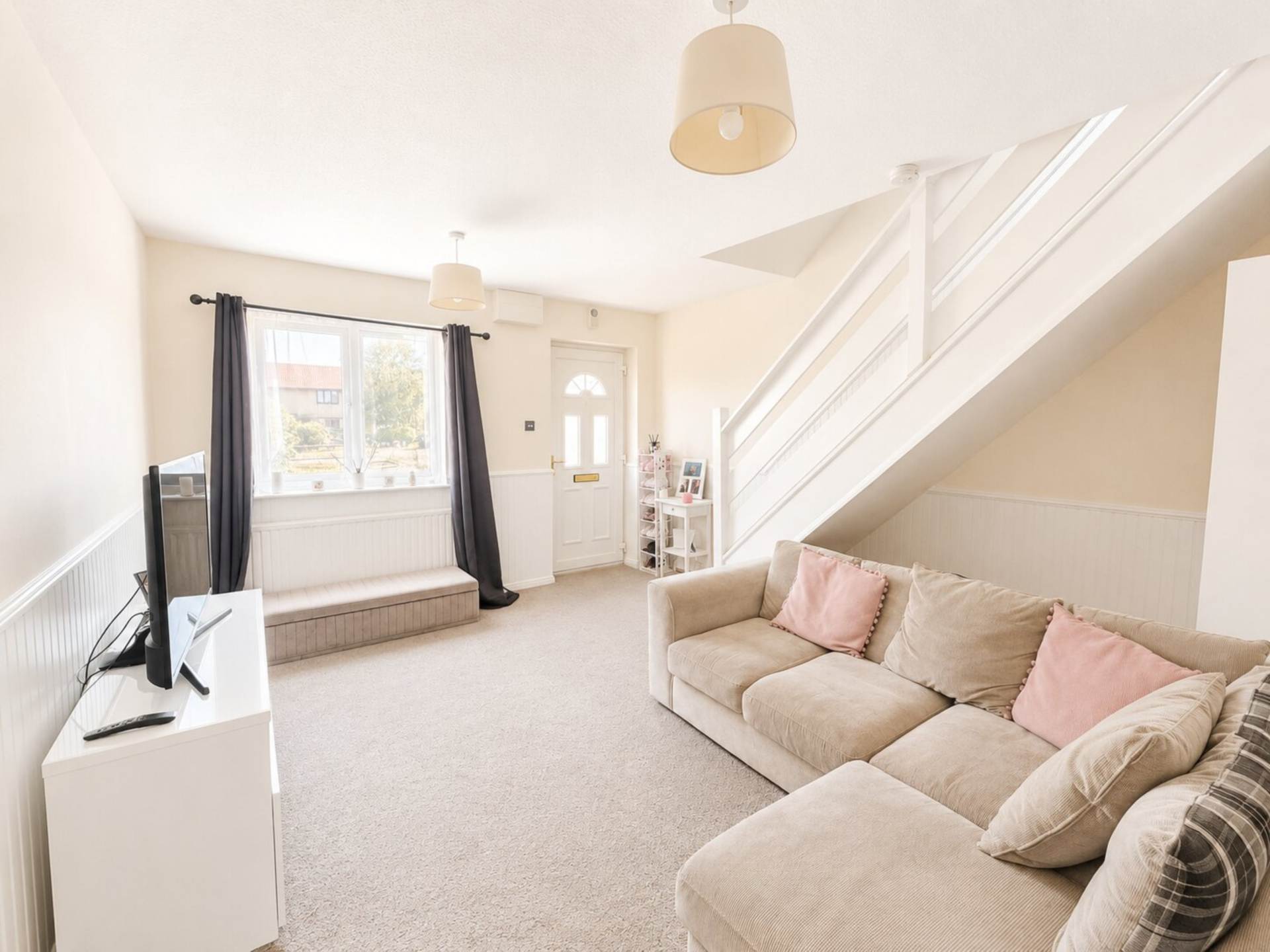 Appletree Court, Worle, Image 12